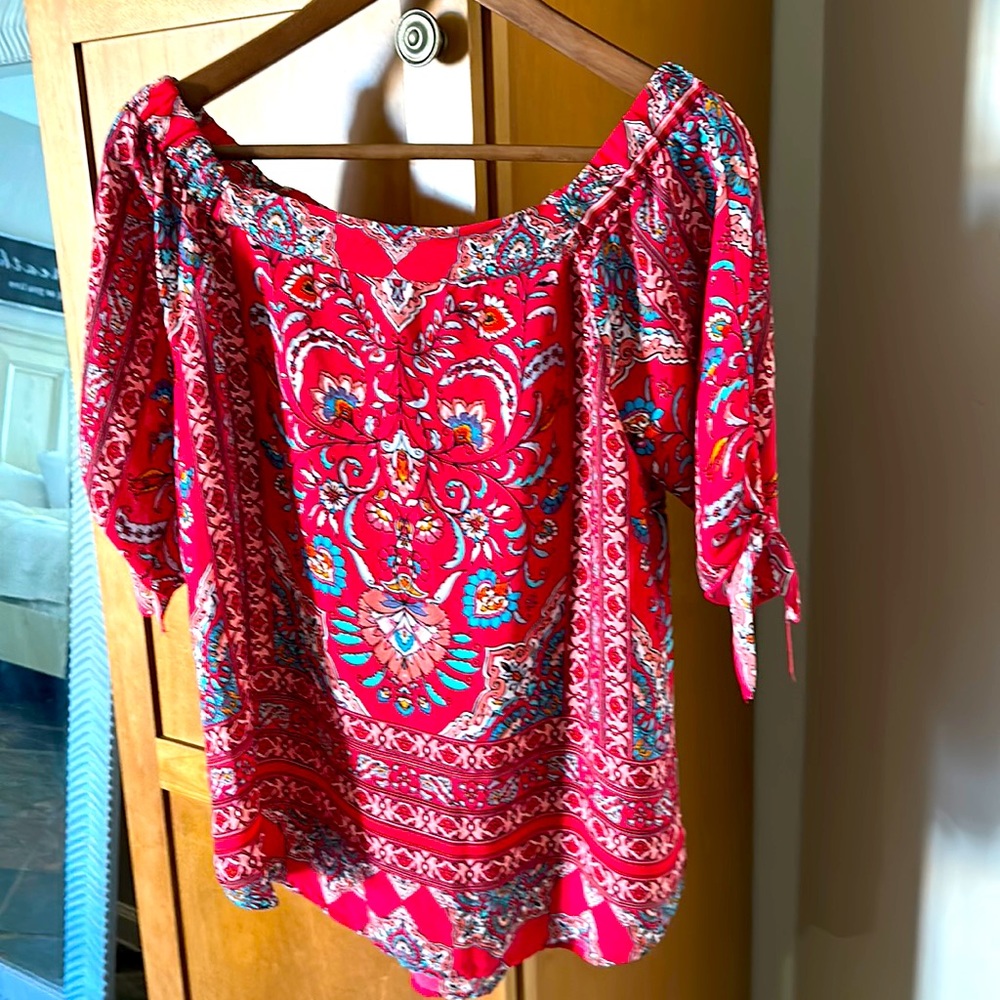 Blouse worn once great condition